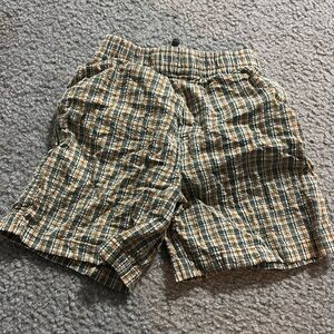 Boys green dog plaid shorts size 3T green and orange plaid striped shorts- ties
